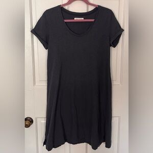 Lou & Grey Short-sleeved T-shirt Dress